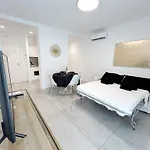 Апартаменты Marisabella 1 *